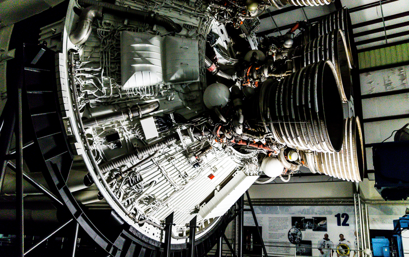 Illustration for article titled NASA's Building 9 Is The Giant Space Toy Box Of Your Dreams